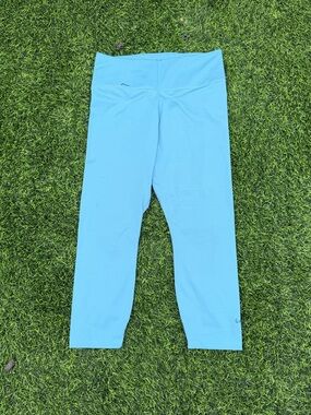 Nike Aqua Blue Women's 7/8 Leggings